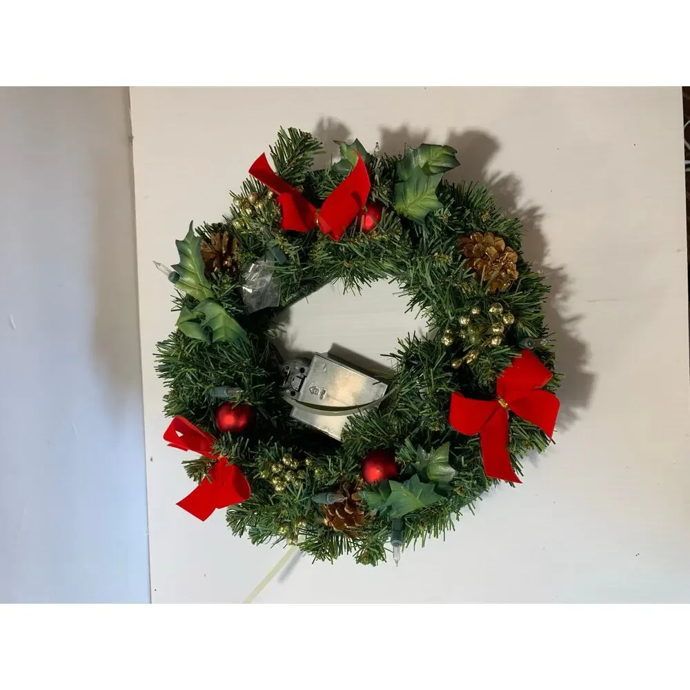 Vintage Lighted Vehicle Wreath
